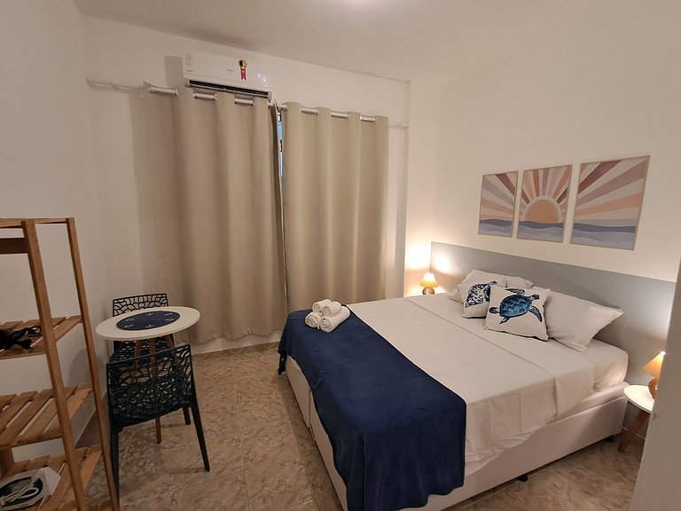 Studio c/ cama Queen | 400m da praia