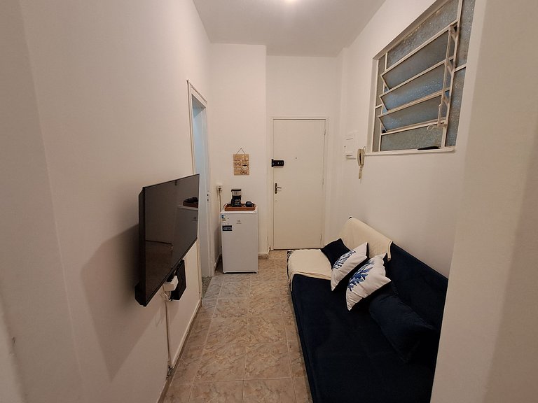 Studio c/ cama Queen | 400m da praia