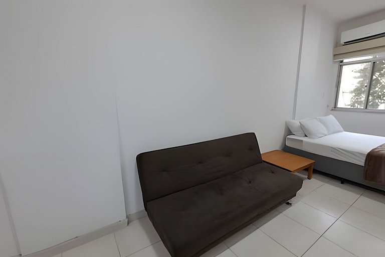 Copanema Studio próximo Arpoador