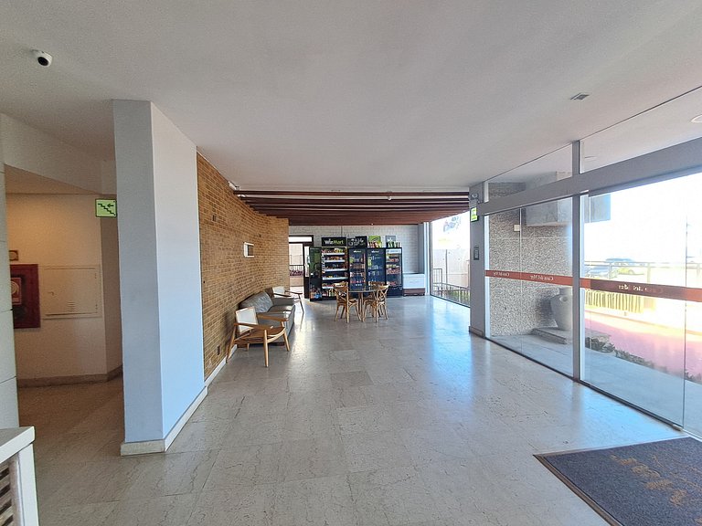 CasaDelMar flat com piscina, wifi e serviços de frente para