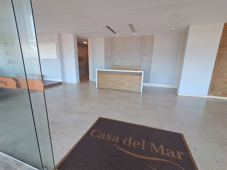 CasaDelMar flat com piscina, wifi e serviços de frente para